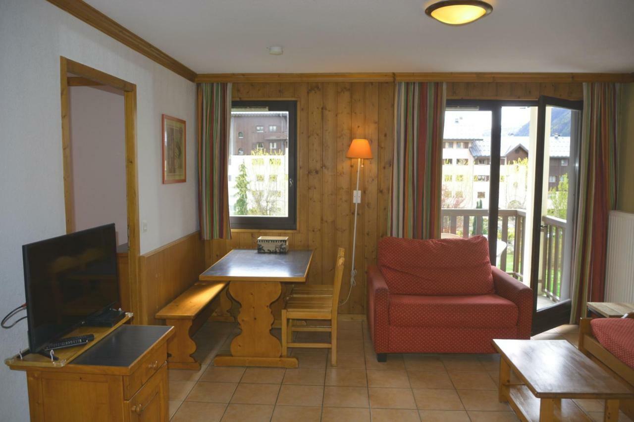 Appt 4 /5 Pers - 3 Min. Centre Ville Chamonix Exterior foto
